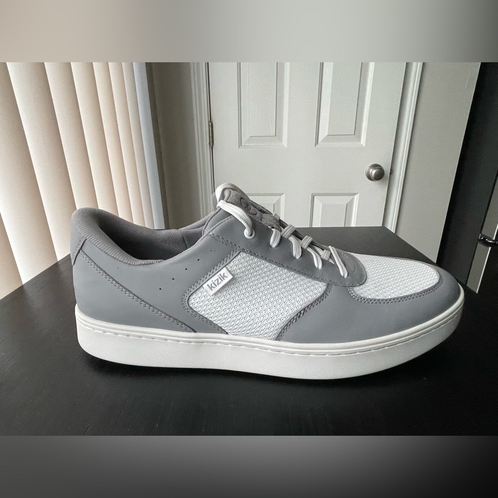 Kizik Men’s Gray and White Sneakers New size 11.5 men U.S. - Picture 7 of 16